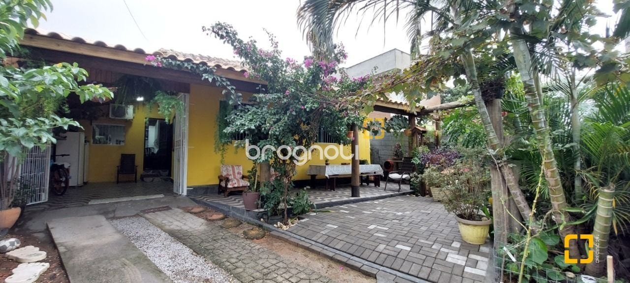 Casa à venda em Rio Vermelho, Florianópolis/SC — foto principal