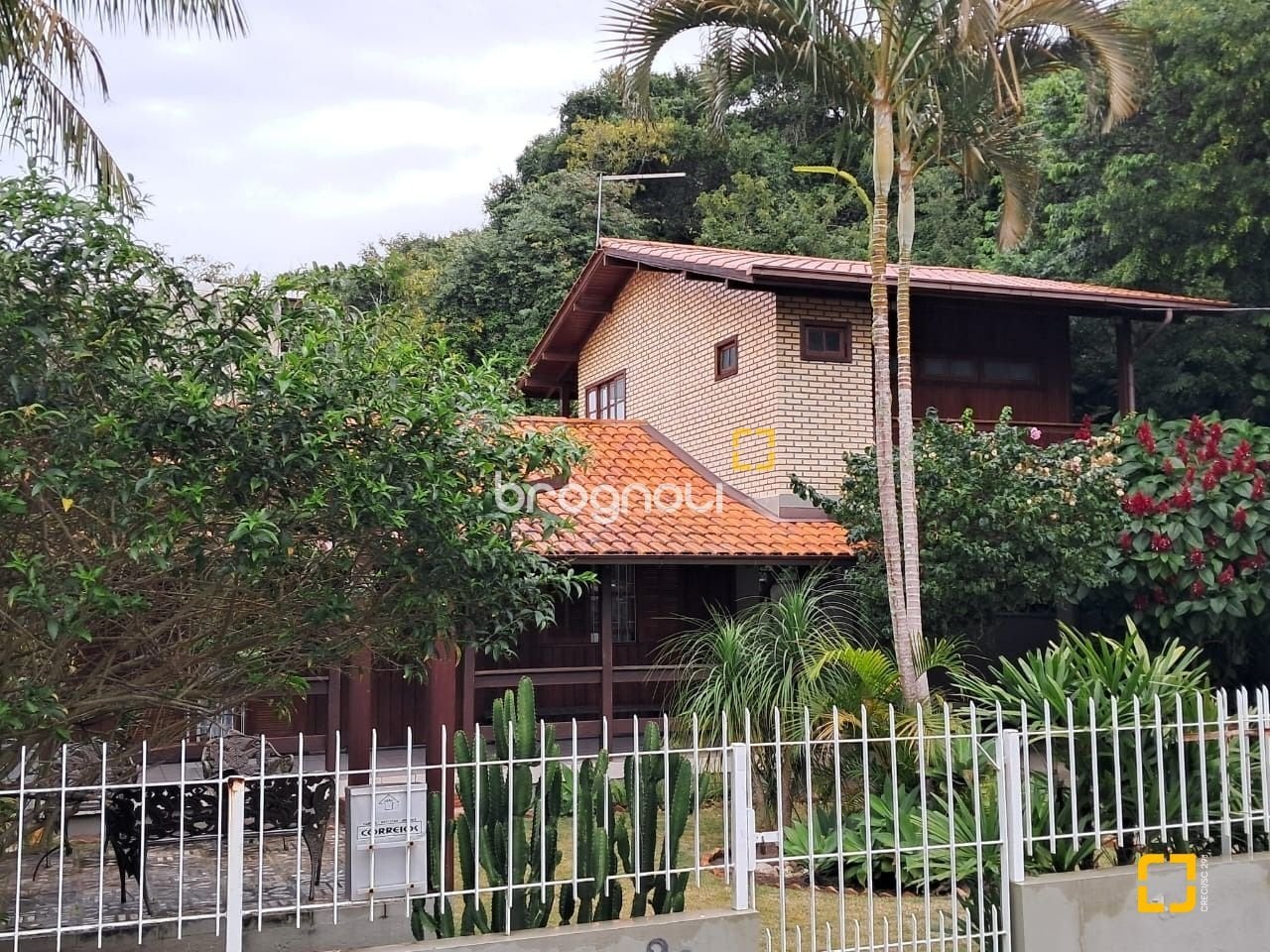 Casa à venda em São João do Rio Vermelho, Florianópolis/SC — foto principal