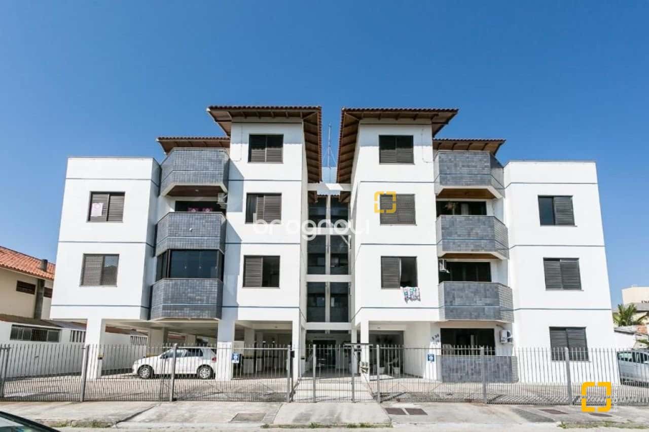 Apartamentos - Canasvieiras, Florianópolis — foto principal