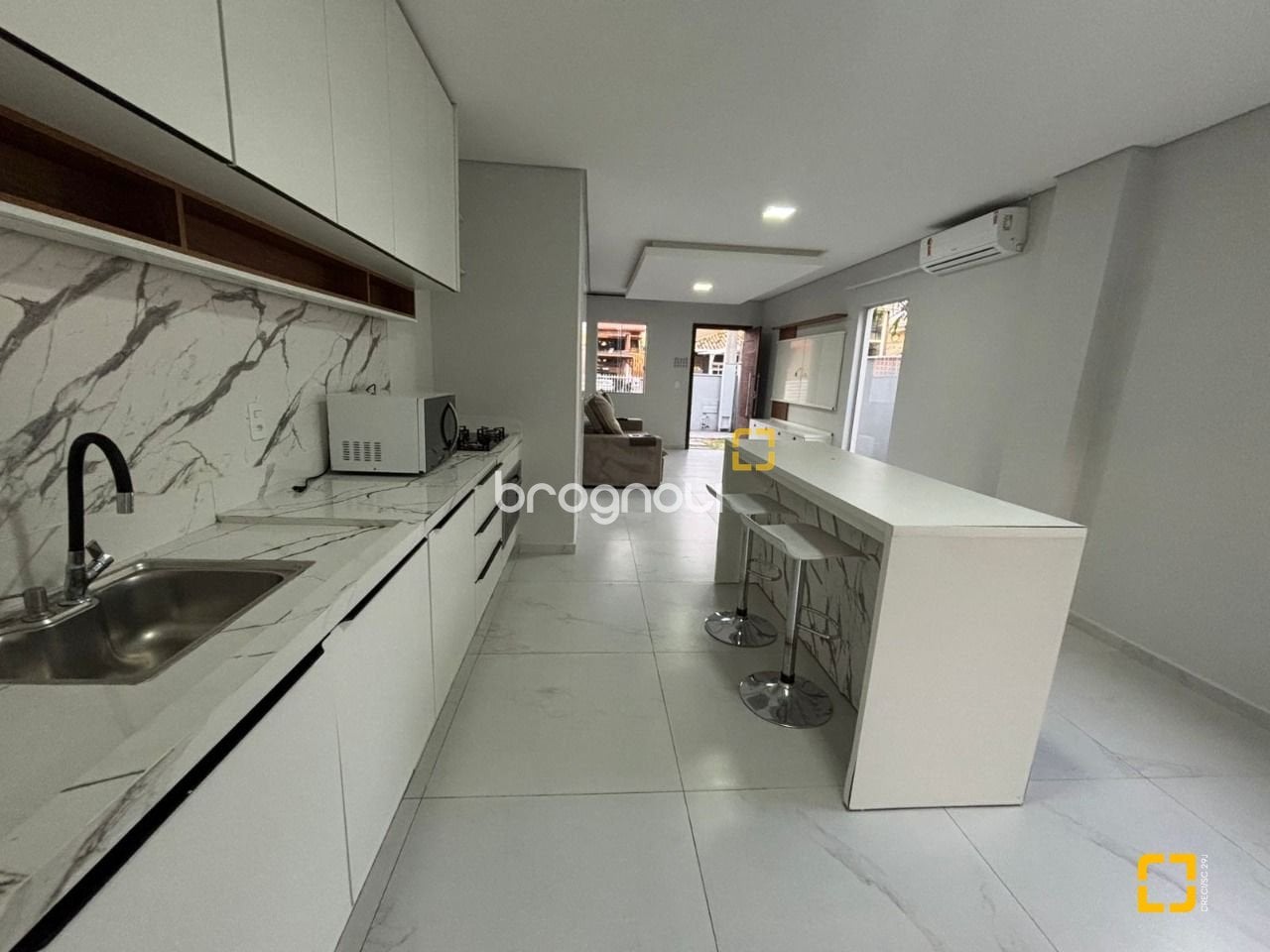 Casa à venda em Ingleses, Florianópolis/SC — foto principal