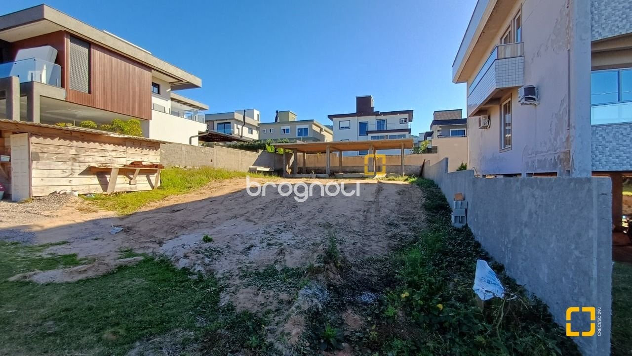 Terreno à venda em São João do Rio Vermelho, Florianópolis/SC — foto principal