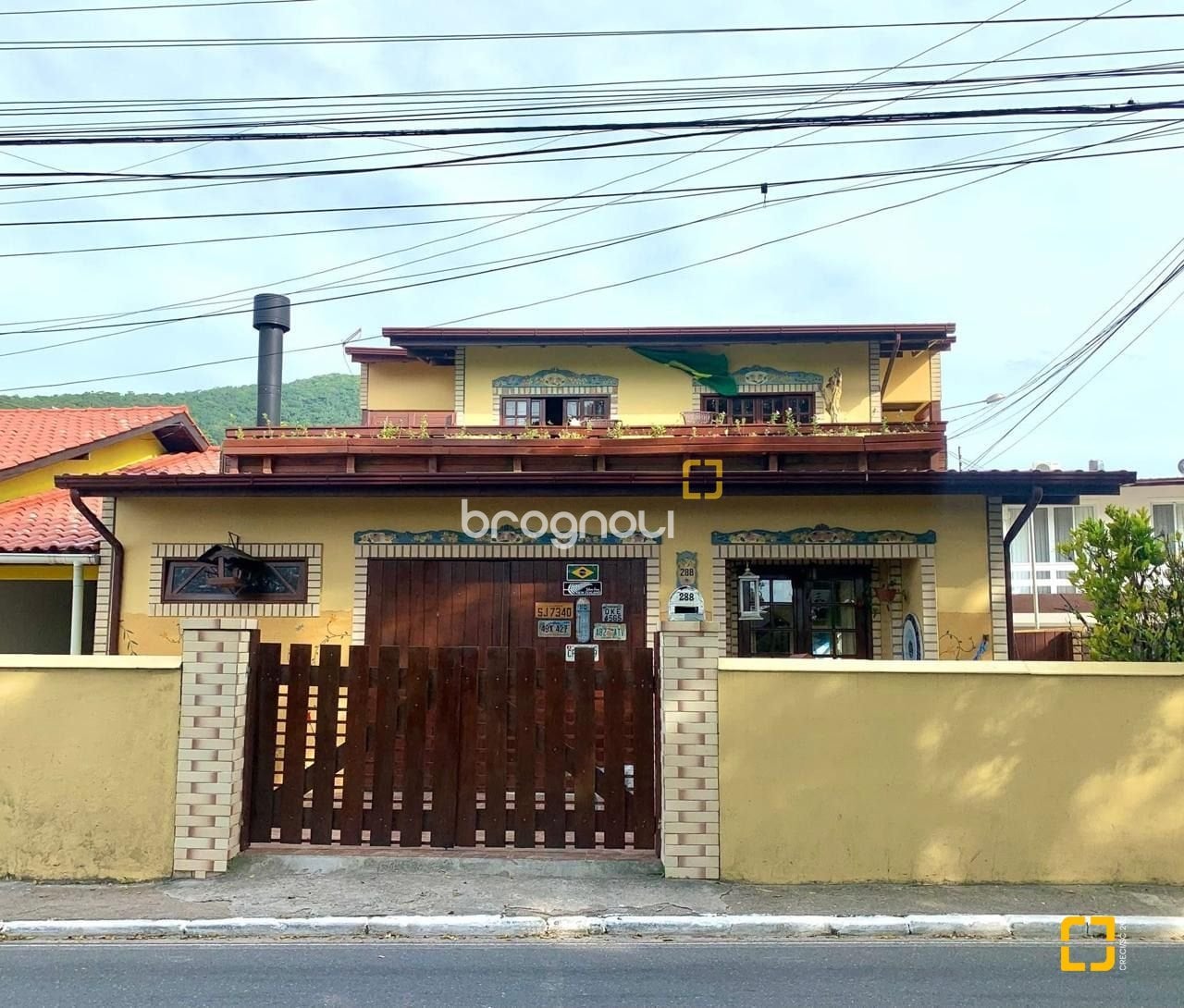 Casa à venda em Armação, Florianópolis/SC — foto principal