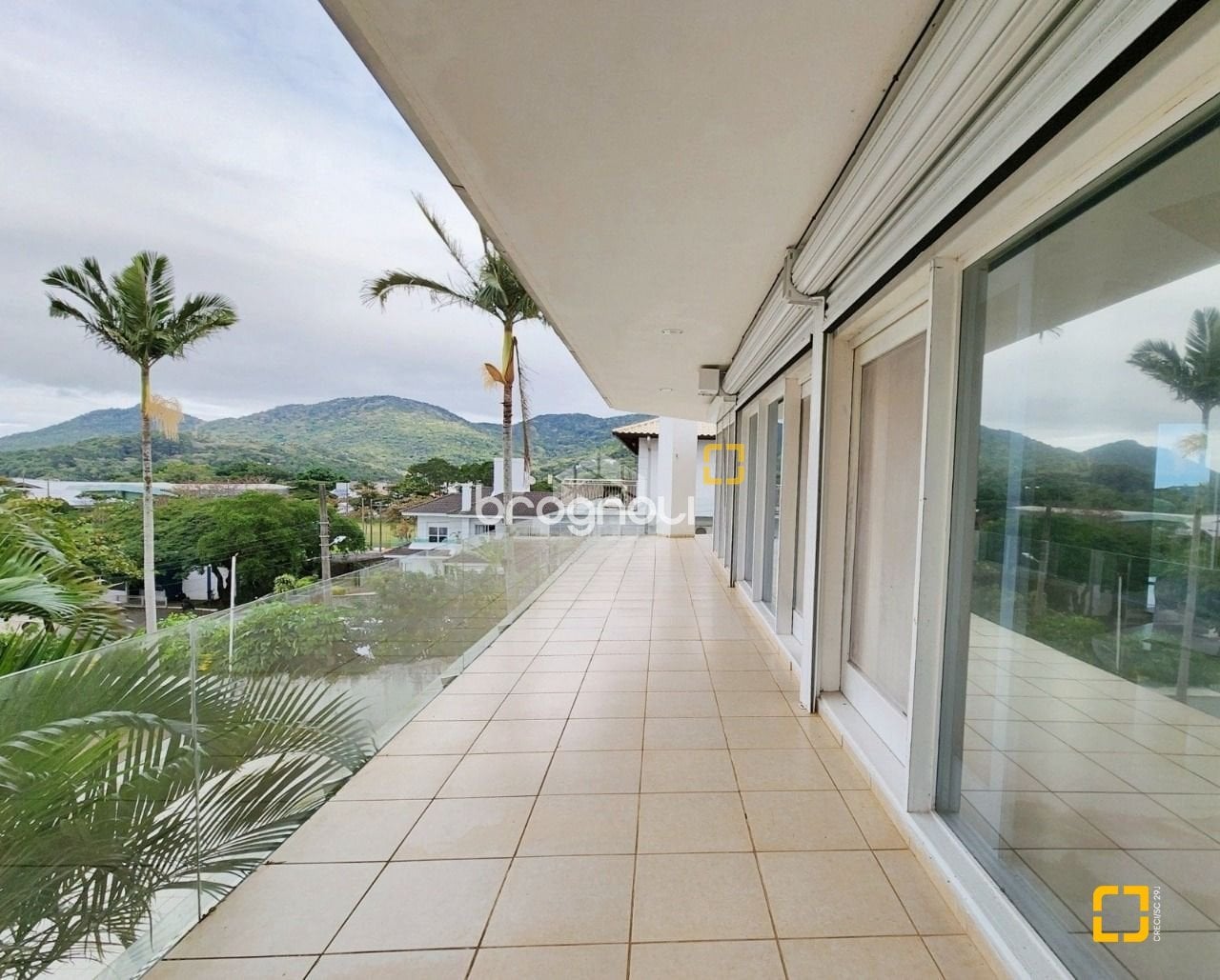 Casa à venda em Lagoa da Conceição, Florianópolis/SC — foto principal