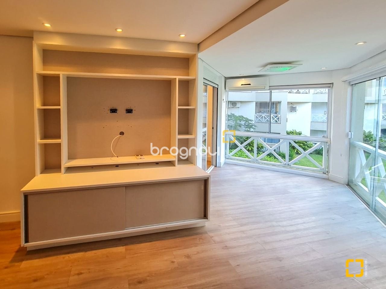 Apartamento à venda em Lagoa da Conceição, Florianópolis/SC — foto principal