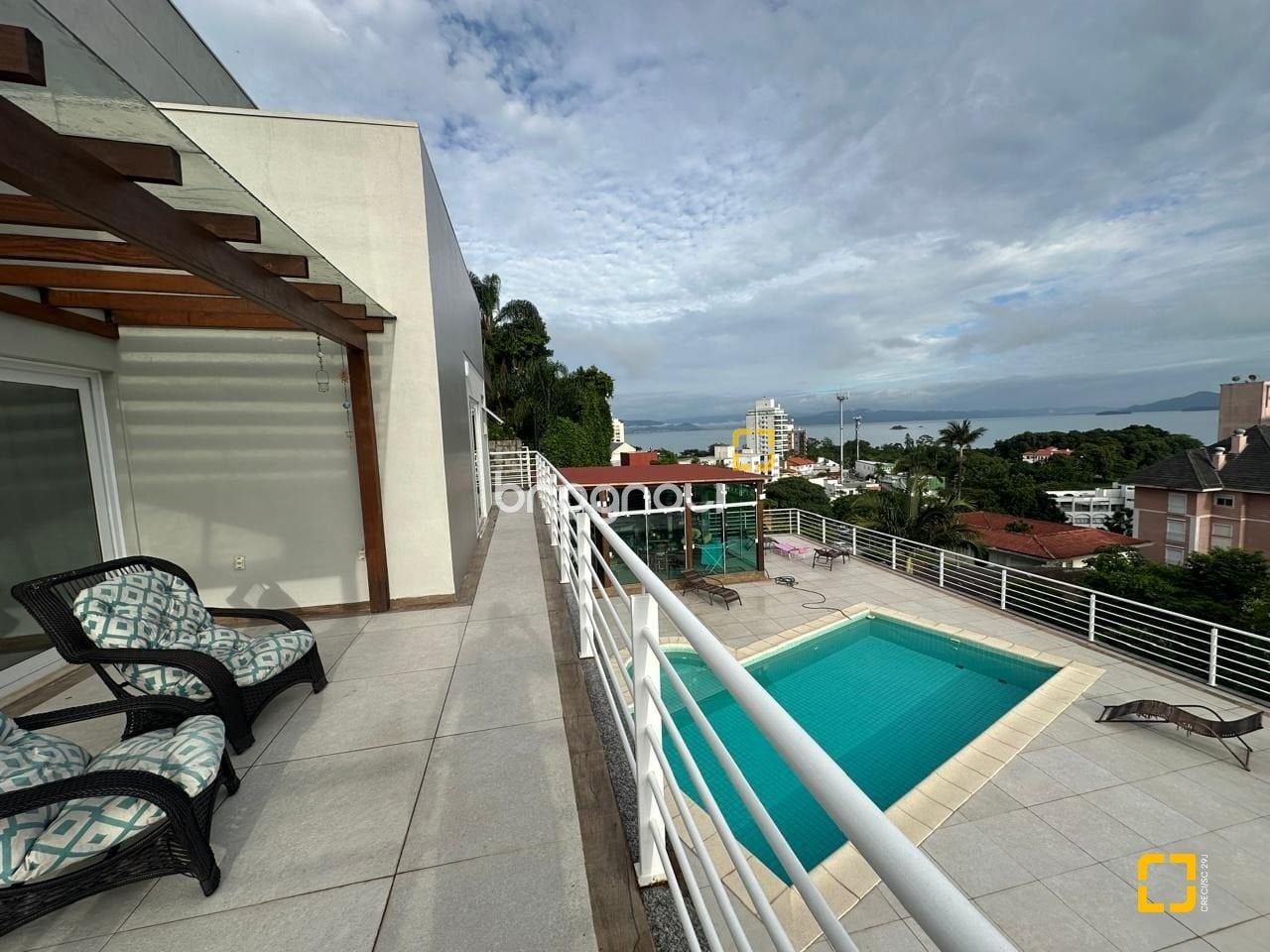 Casa à venda em Beira-Mar Norte, Florianópolis/SC — foto principal