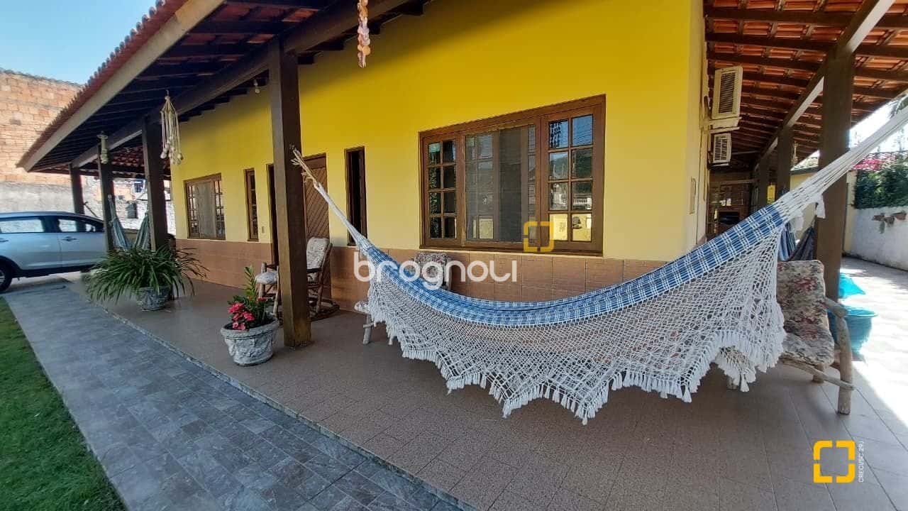 Casa 4 dormitórios Financiável na Barra da Lagoa — foto principal