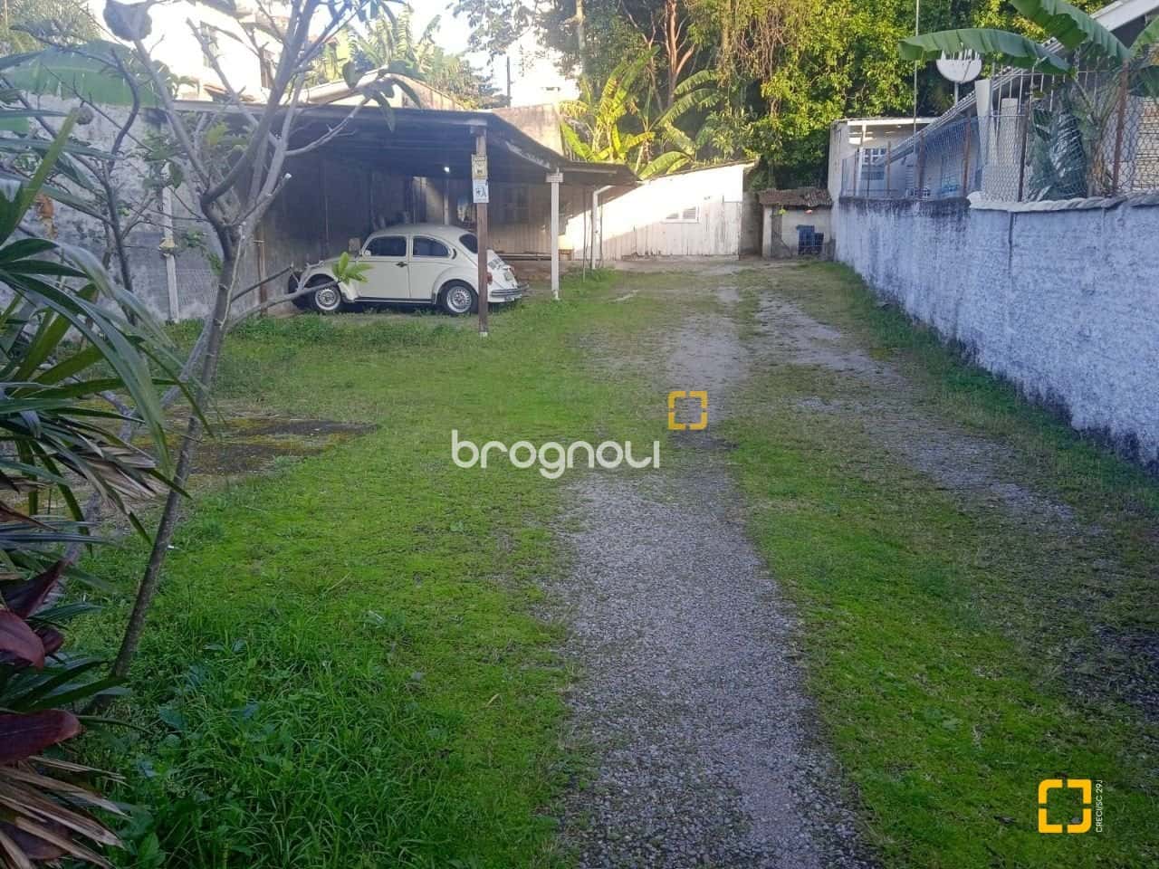 Terreno à venda no Estreito em Florianópolis — foto principal