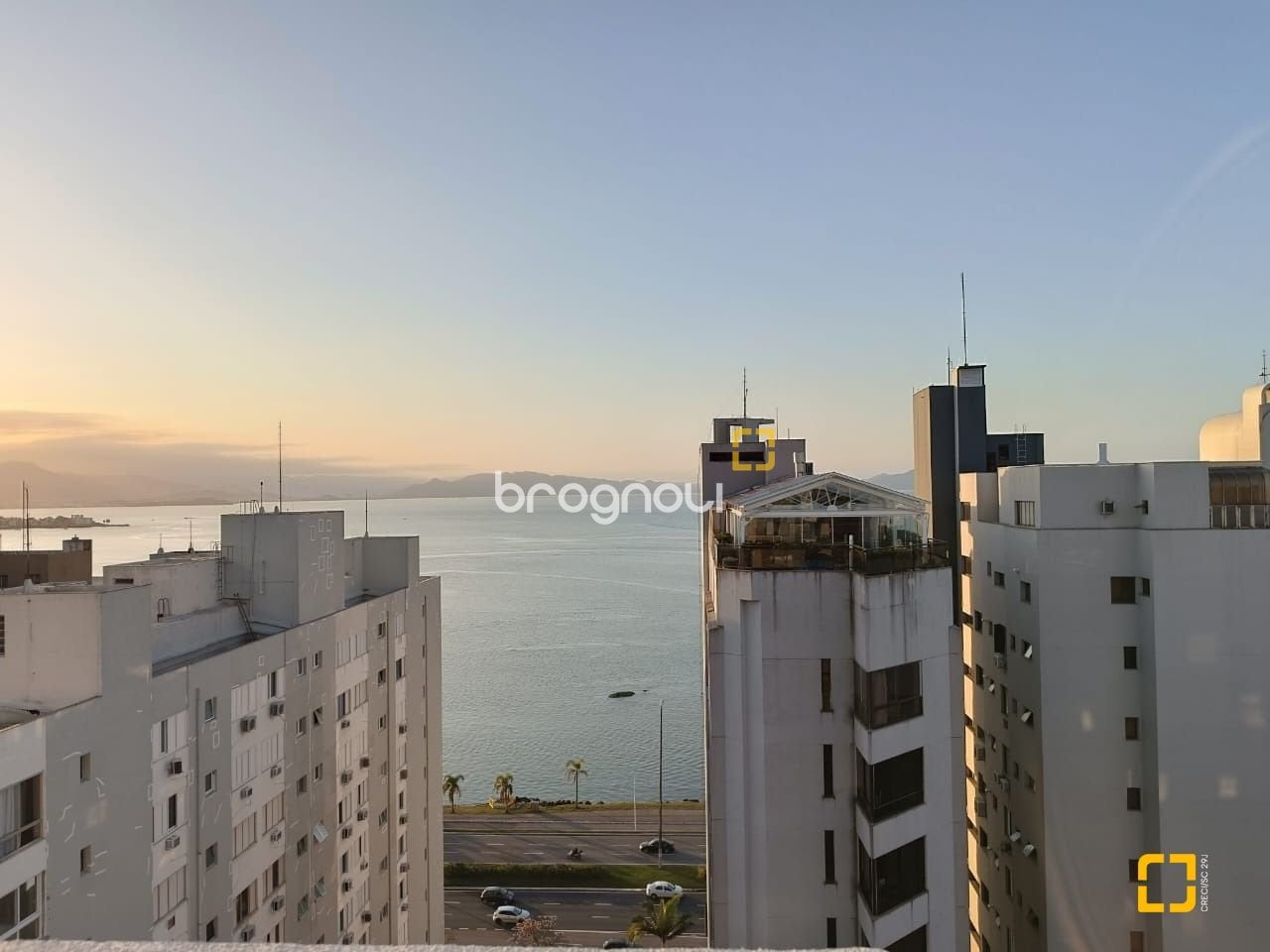 Apartamento à venda em Centro, Florianópolis/SC — foto principal