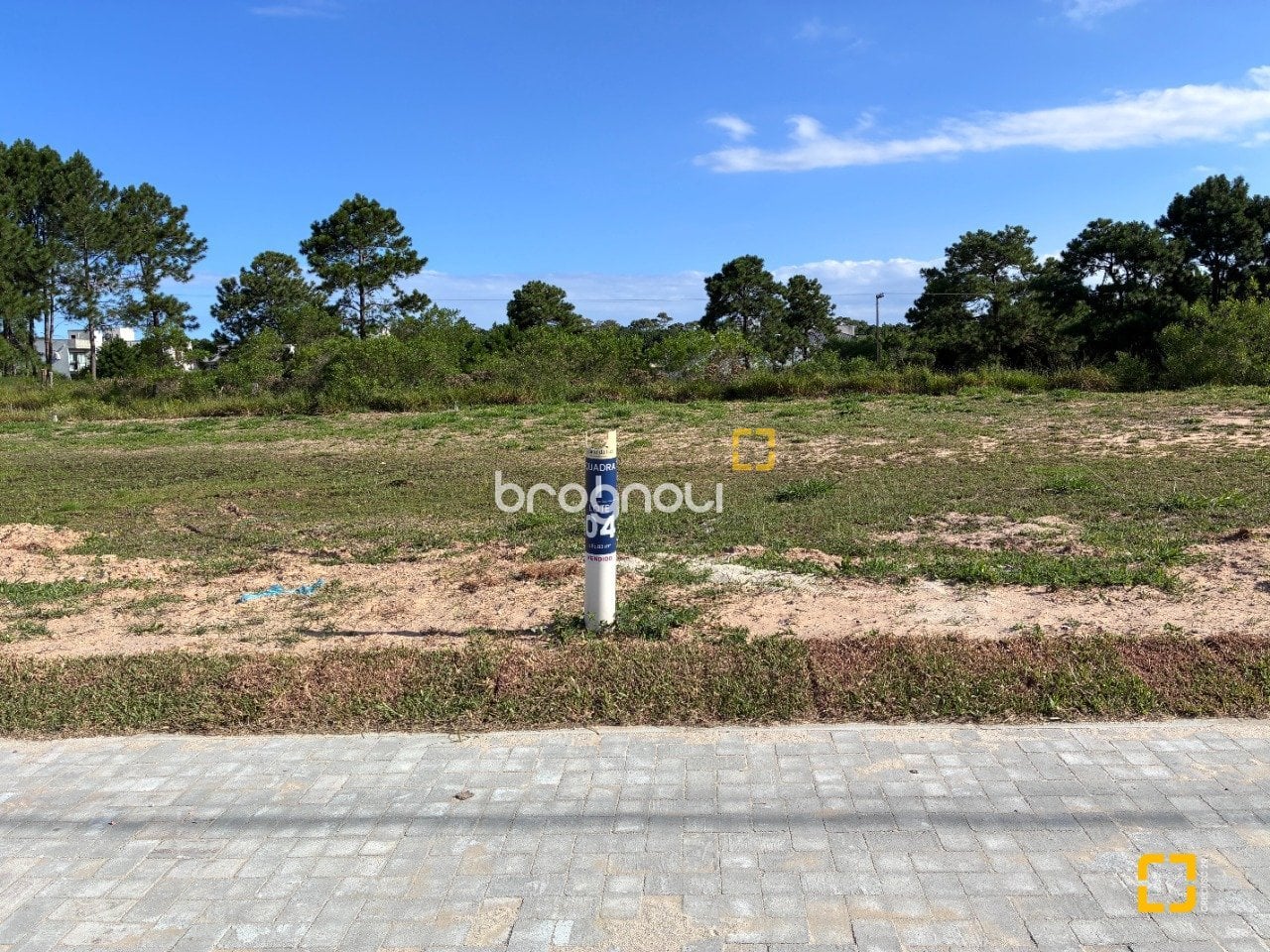 Terreno à venda em São João do Rio Vermelho, Florianópolis/SC — foto principal