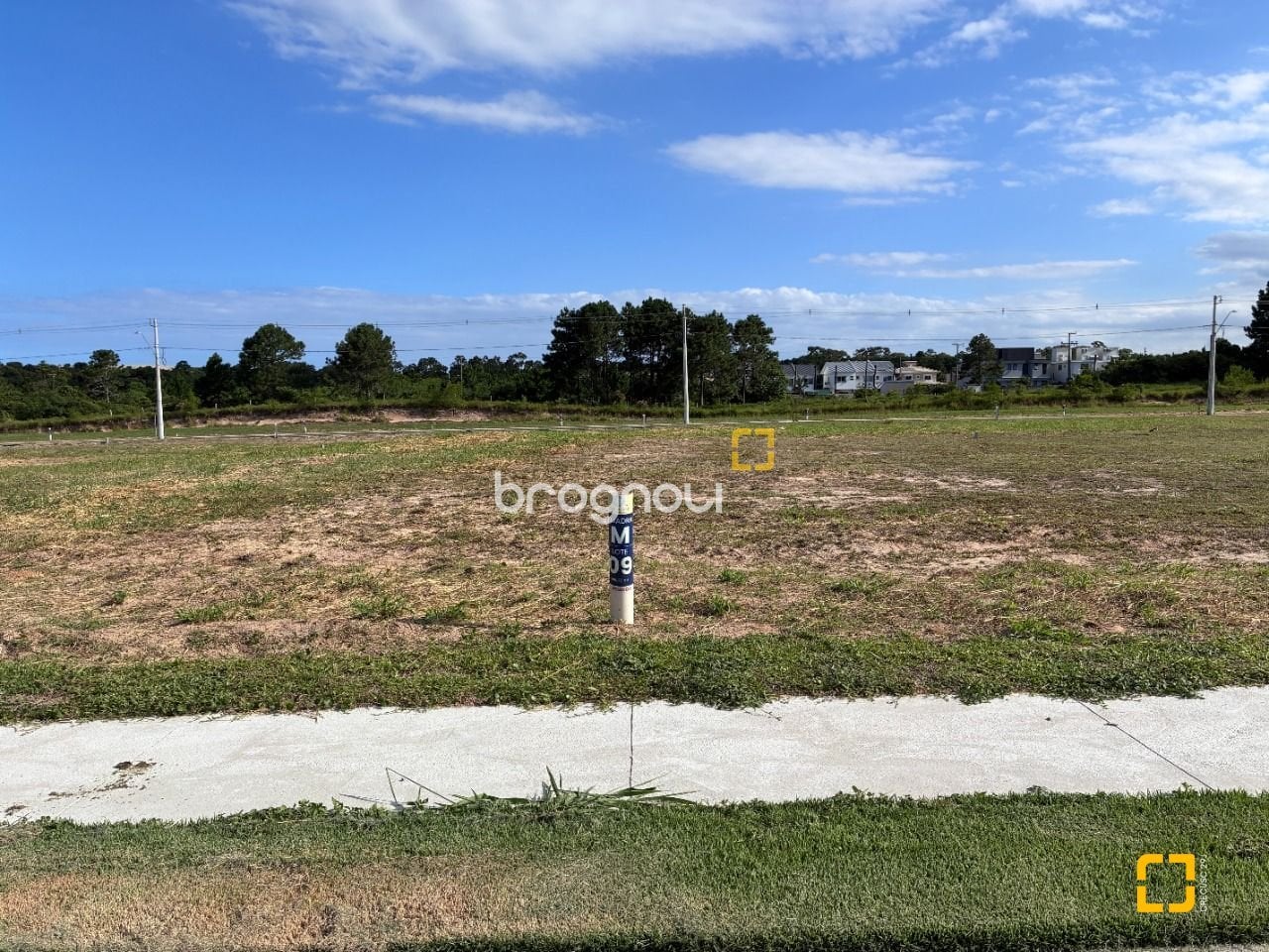 Terreno à venda em São João do Rio Vermelho, Florianópolis/SC — foto principal