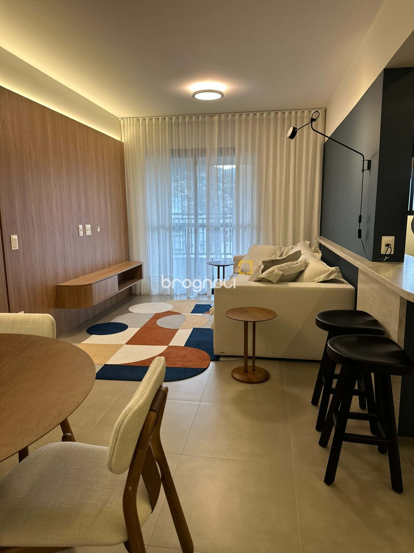 Apartamento novo, mobiliado, a venda no Bairro Saco Grande, Florianpolis/SC. — foto principal