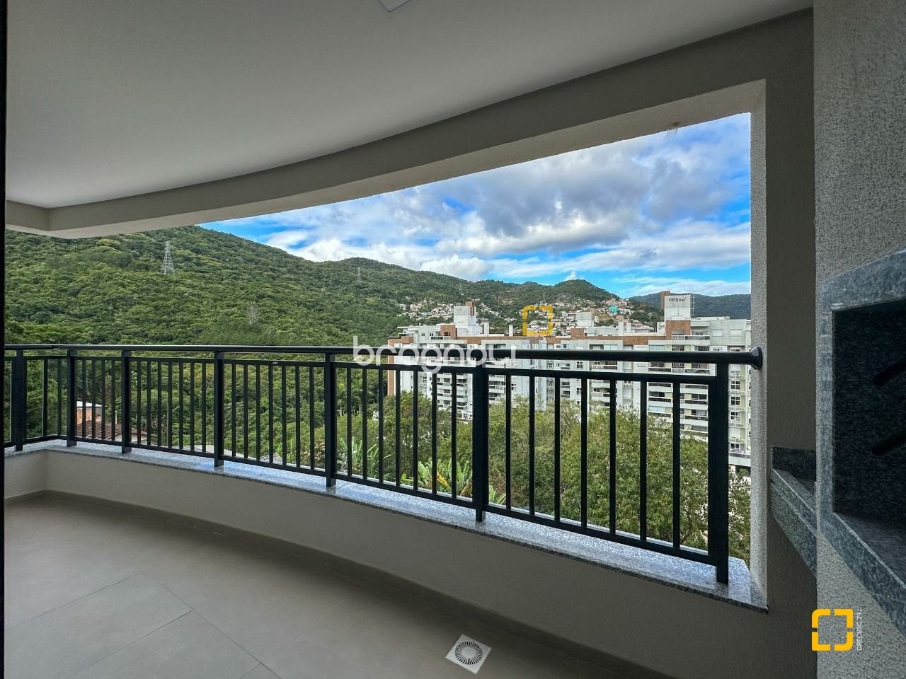 Apartamento à venda em Saco Grande, Florianópolis/SC — foto principal
