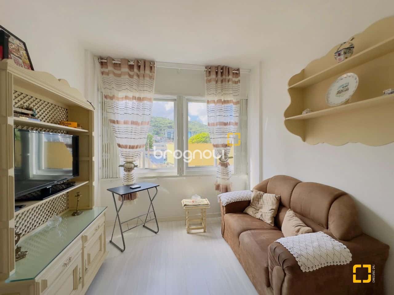 Brognoli Vende - Apartamento à venda no Centro de Florianópolis — foto principal