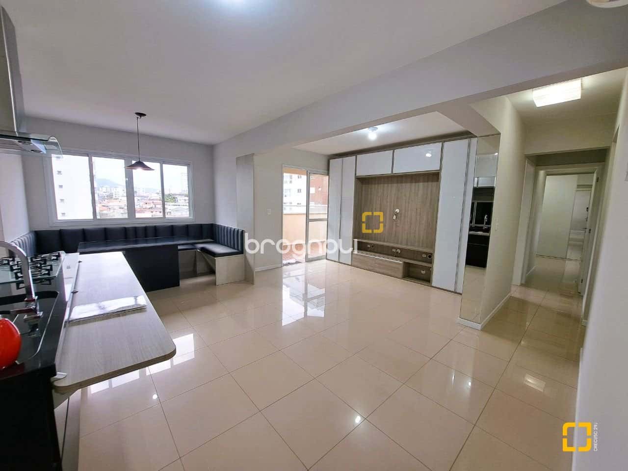 Cobertura para venda com 3 Quartos sendo 1 suíte São José SC — foto principal