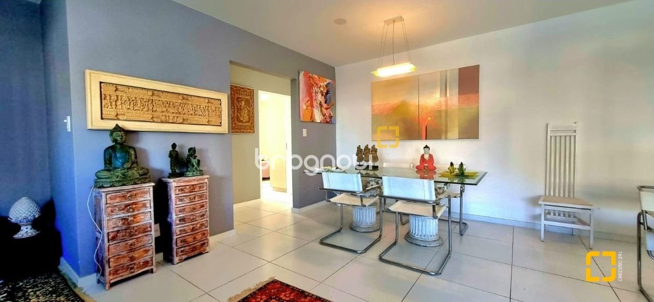 Apartamento à venda em Centro, Florianópolis/SC — foto principal