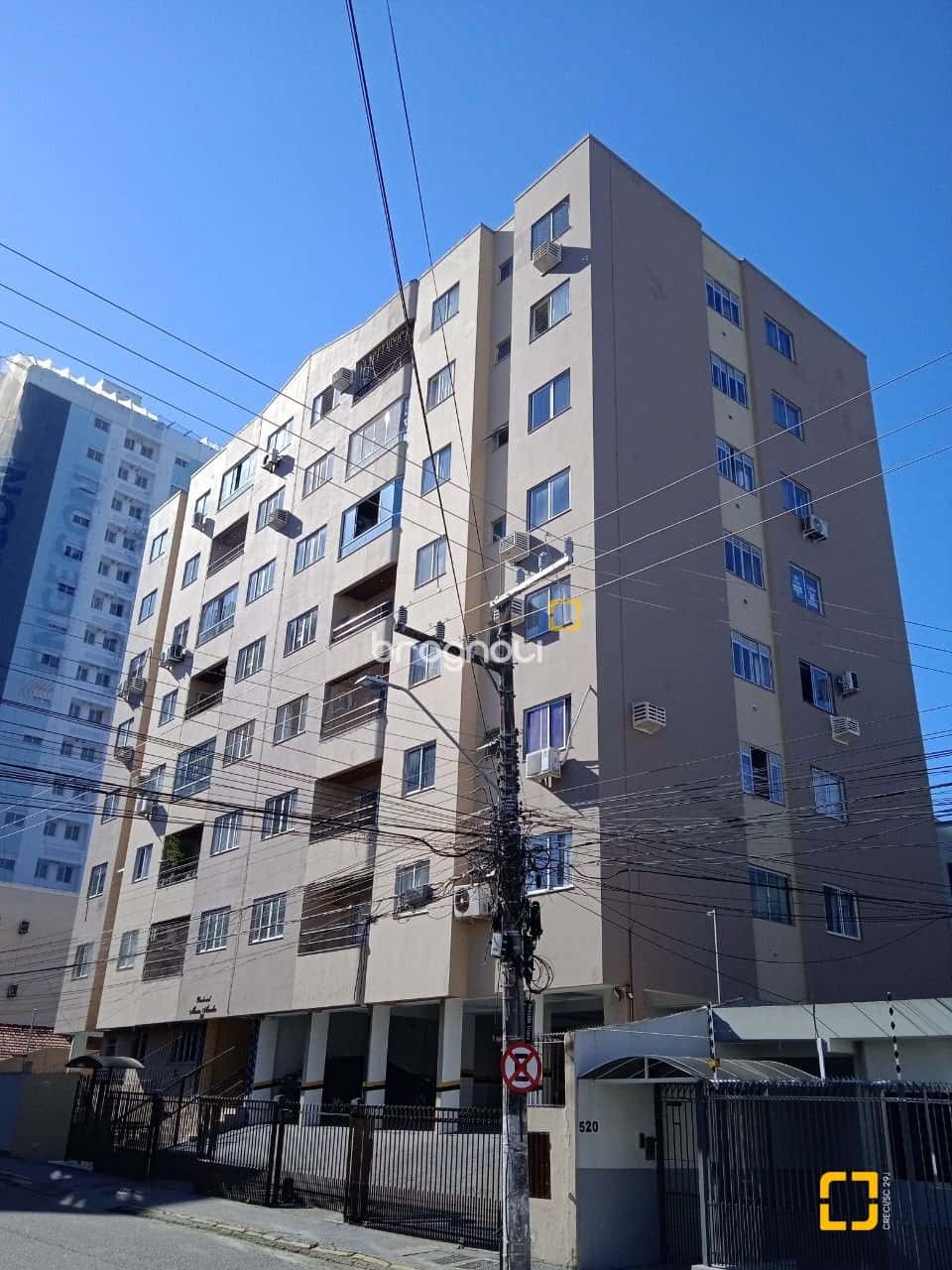 Vendo Apartamento com 3 quartos - sendo 1 suíte no bairro Campinas em São José — foto principal