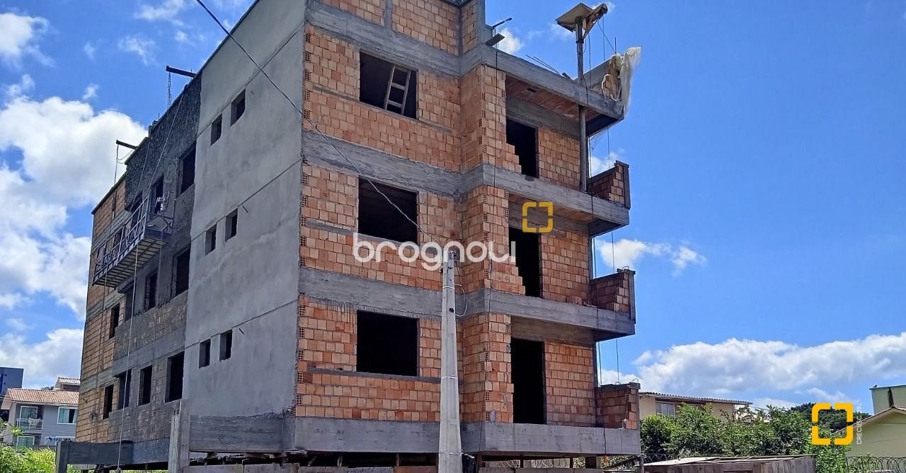 Apartamento à venda em Serraria, São José/SC — foto principal