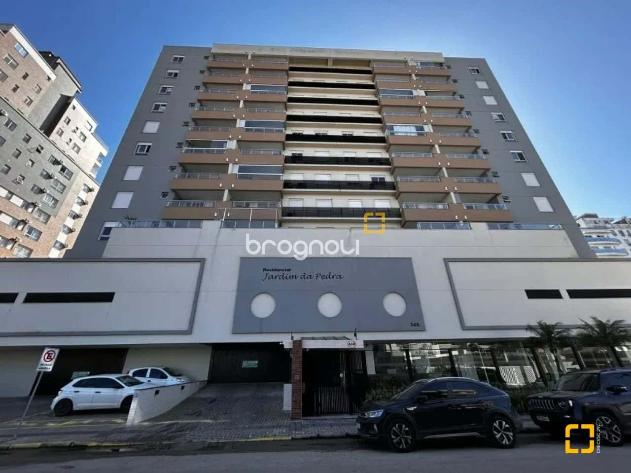 Apartamento de 2 quartos sendo 1 suíte, seminovo no Pedra Branca — foto principal