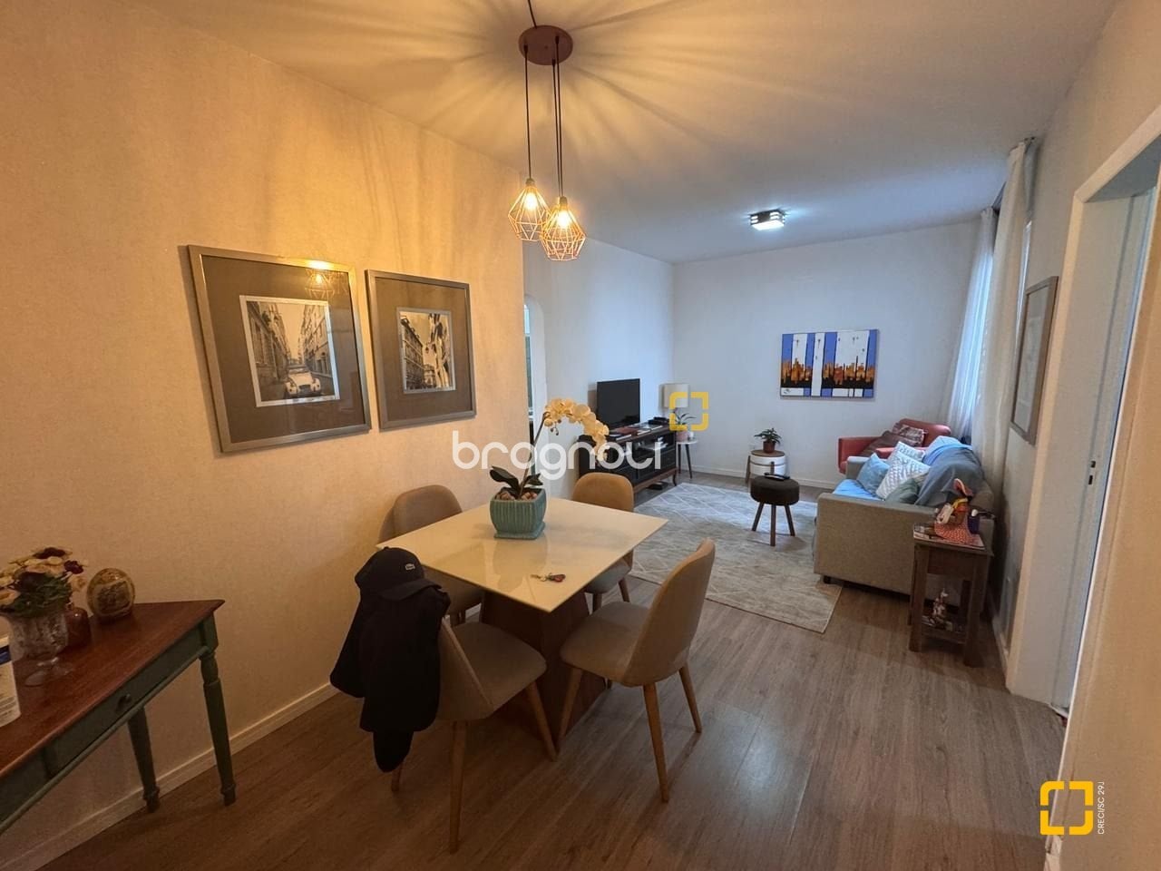 Apartamento à venda em Centro, Florianópolis/SC — foto principal