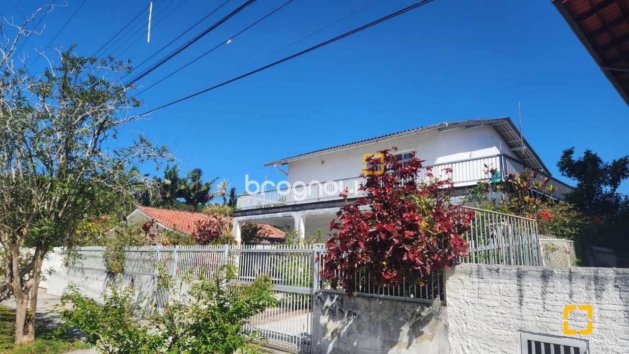 Casa à venda em Daniela, Florianópolis/SC — foto principal