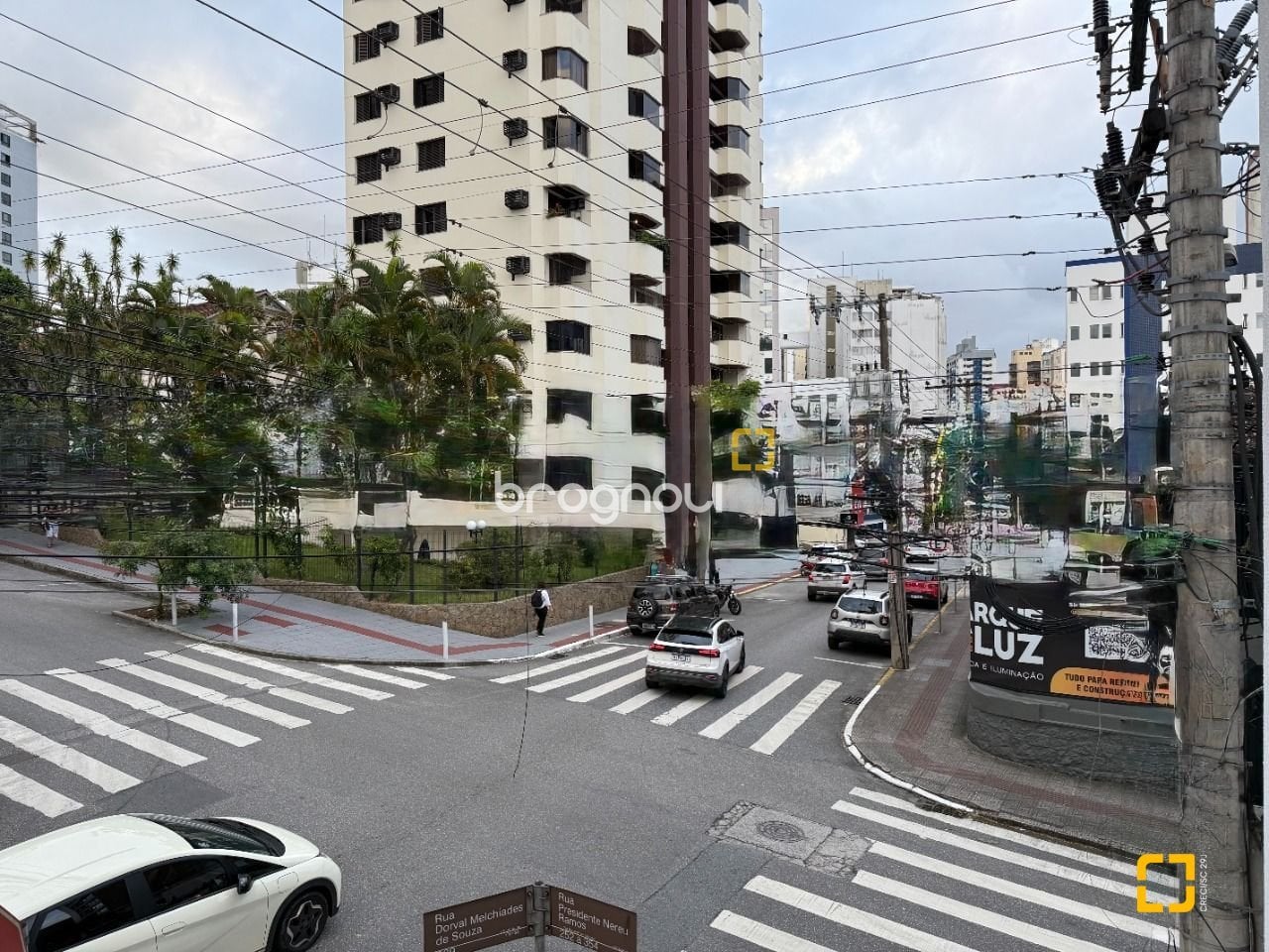 Apartamento à venda em Centro, Florianópolis/SC — foto principal