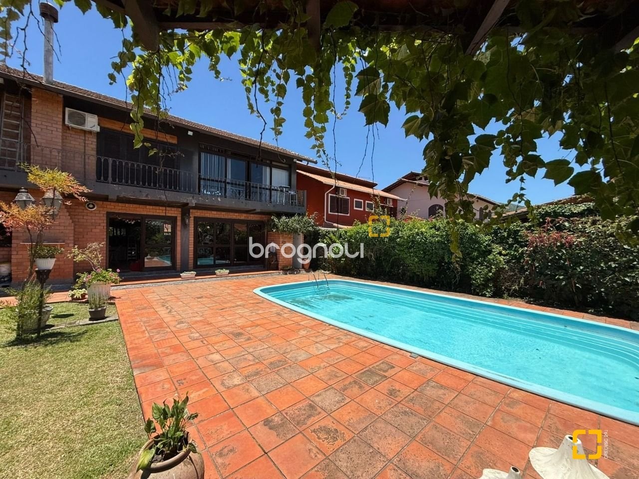 Casa à venda em Itacorubi, Florianópolis/SC — foto principal