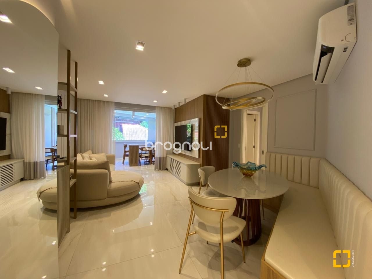 Apartamento à venda em João Paulo, Florianópolis/SC — foto principal