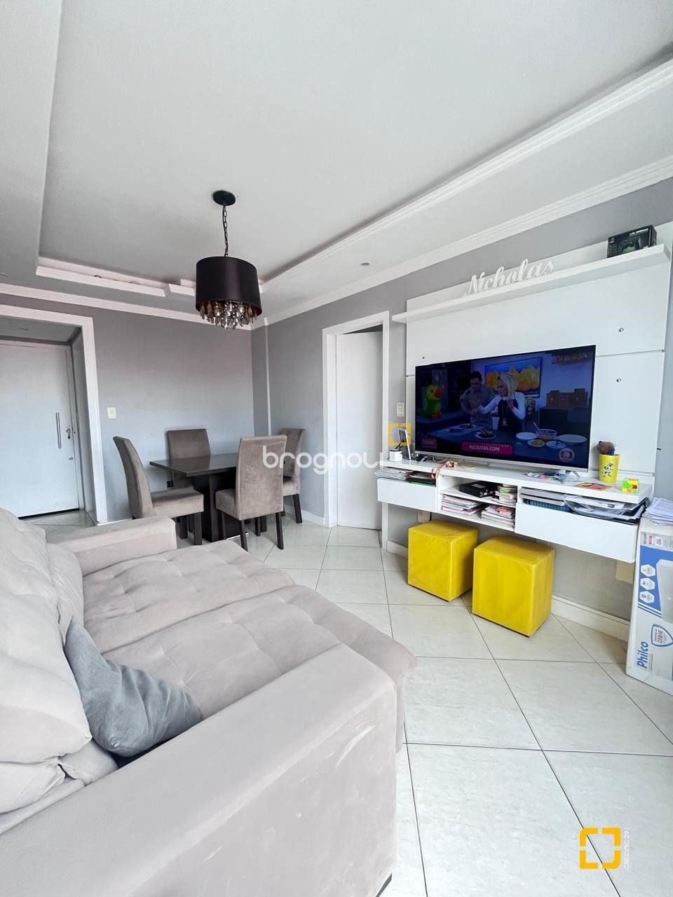 Apartamento à venda em Coqueiros, Florianópolis/SC — foto principal