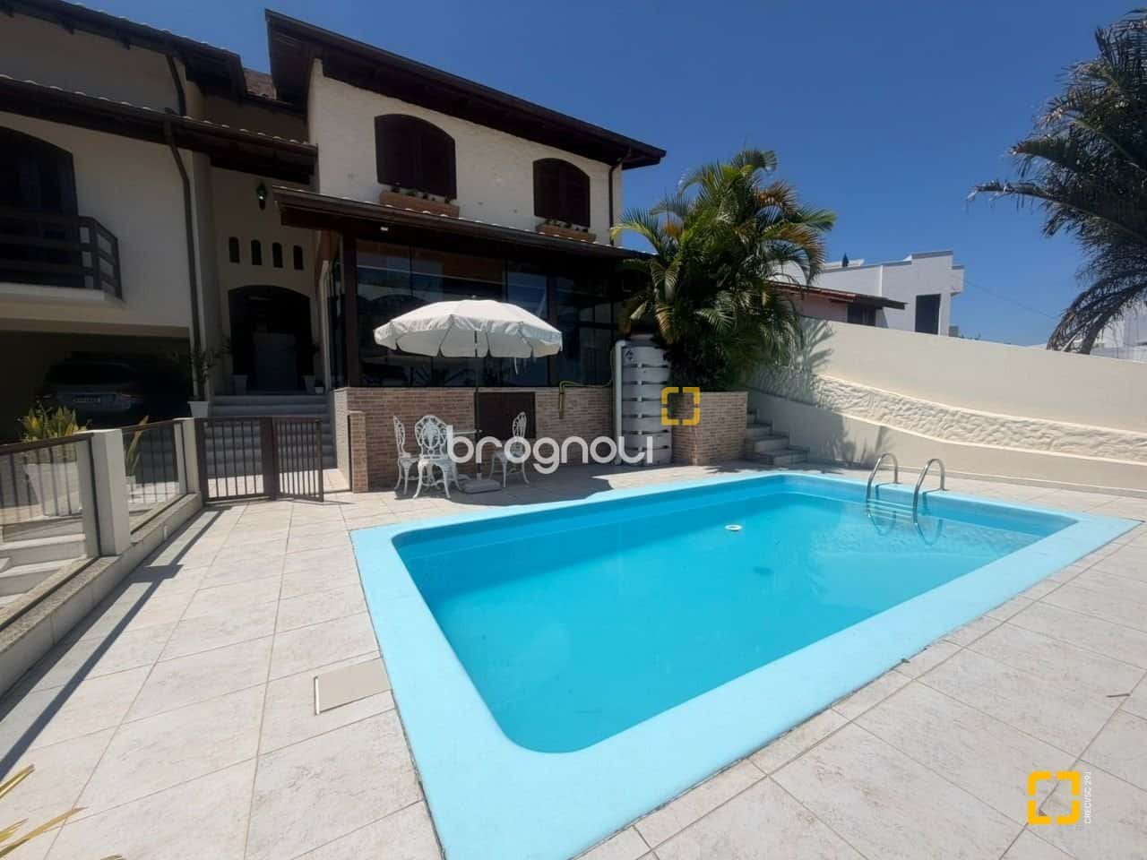 Casa de Alvenaria 240 m² 5 dorm (1 suite máster), piscina e vista mar no Itaguaçu - Florianopolis — foto principal