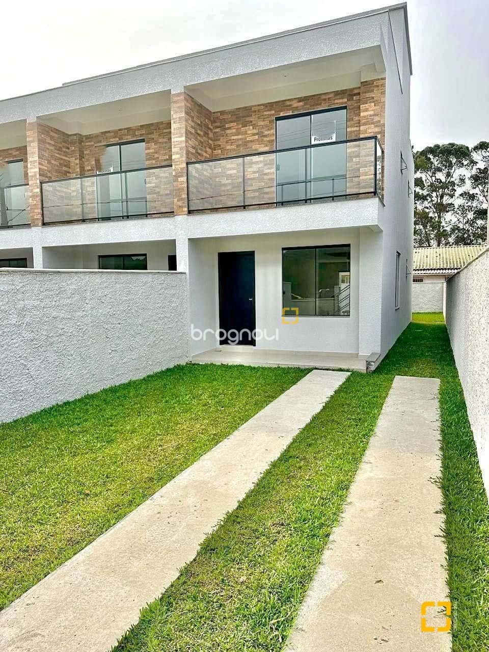 Vendo sobrado geminado no Rio Vermelho em Florianópolis. — foto principal