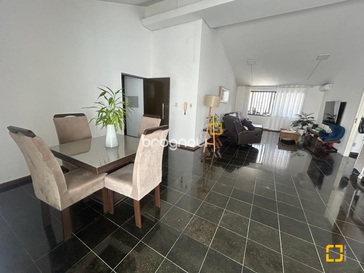 Casa à venda em Centro, Florianópolis/SC — foto principal