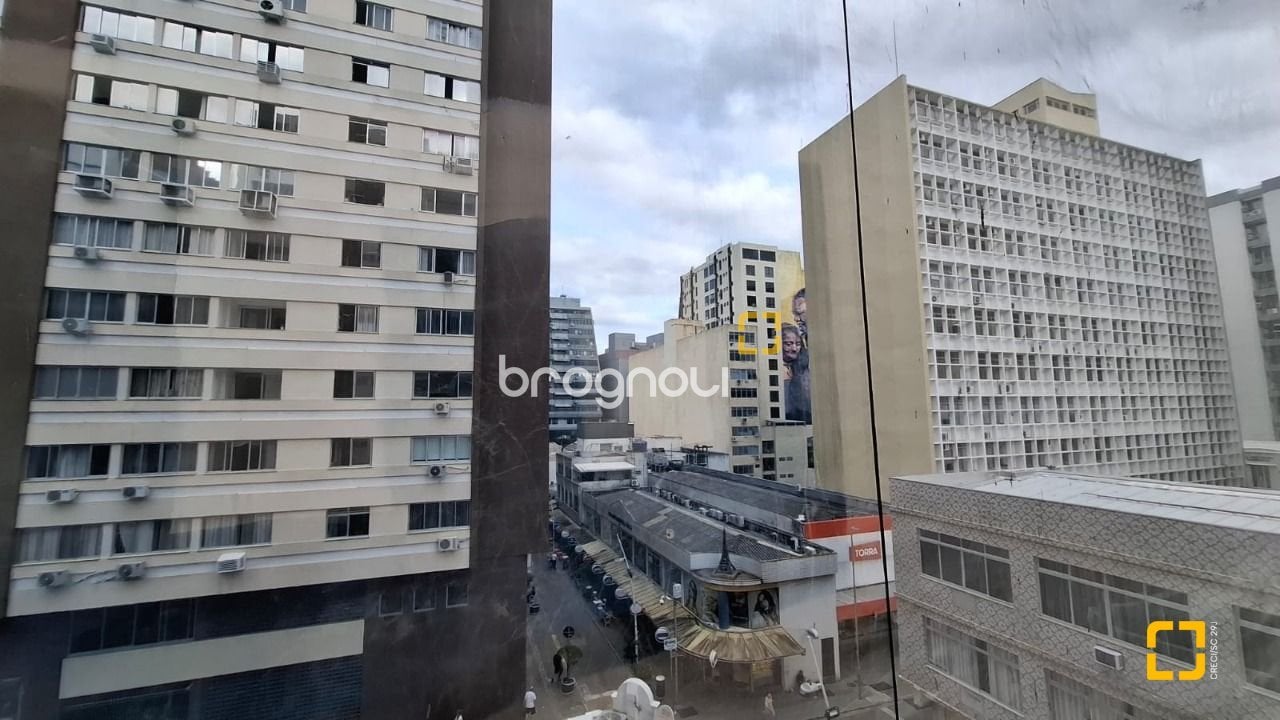 Apartamento à venda em Centro, Florianópolis/SC — foto principal
