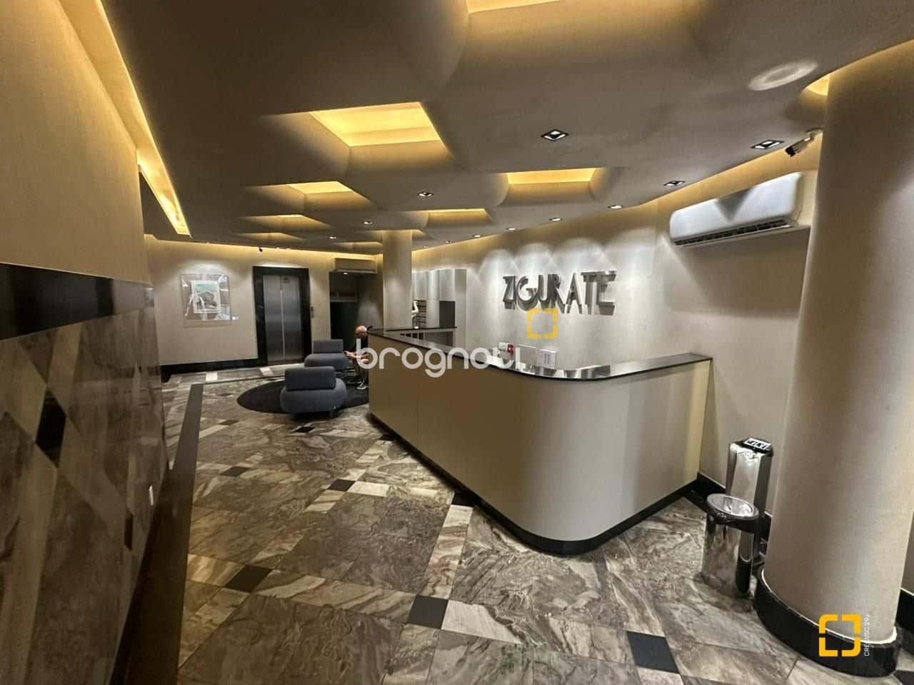 SALA COMERCIAL À VENDA - CENTRO DE FLORIANÓPOLIS — foto principal