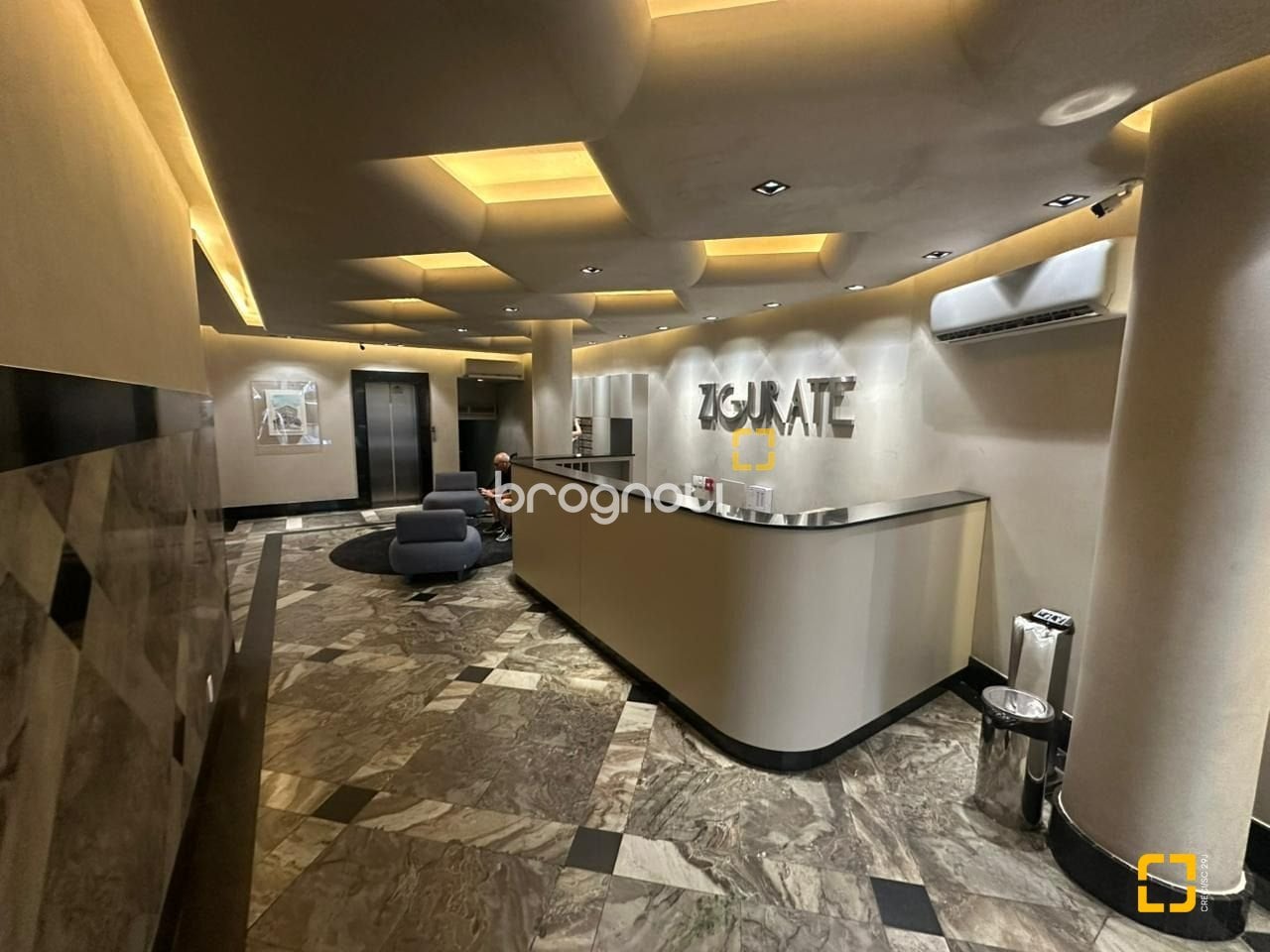 Sala Comercial à venda em Centro, Florianópolis/SC — foto principal
