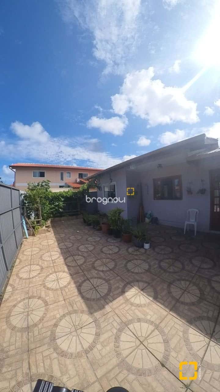 Brognoli Vende- Casa 2 dormitórios Ingleses " São João do Rio Vermelho" Florianópolis — foto principal