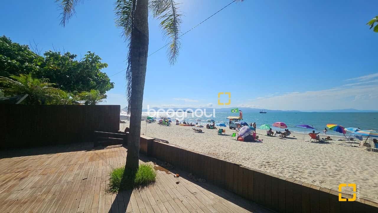 Casa à venda com 4 dormitórios, frente mar na Cachoeira do Bom Jesus — foto principal