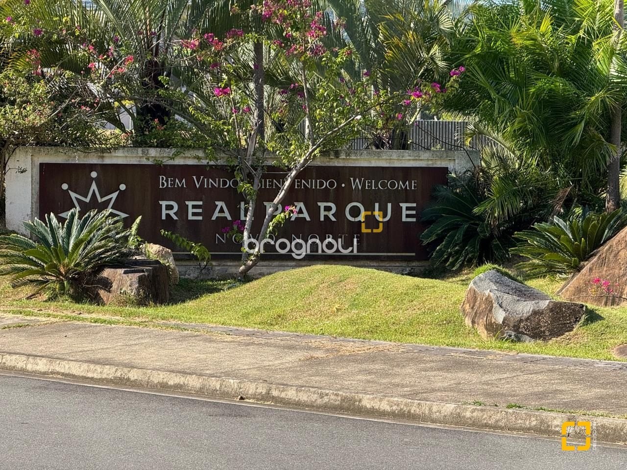 Terreno à venda em São João do Rio Vermelho, Florianópolis/SC — foto principal