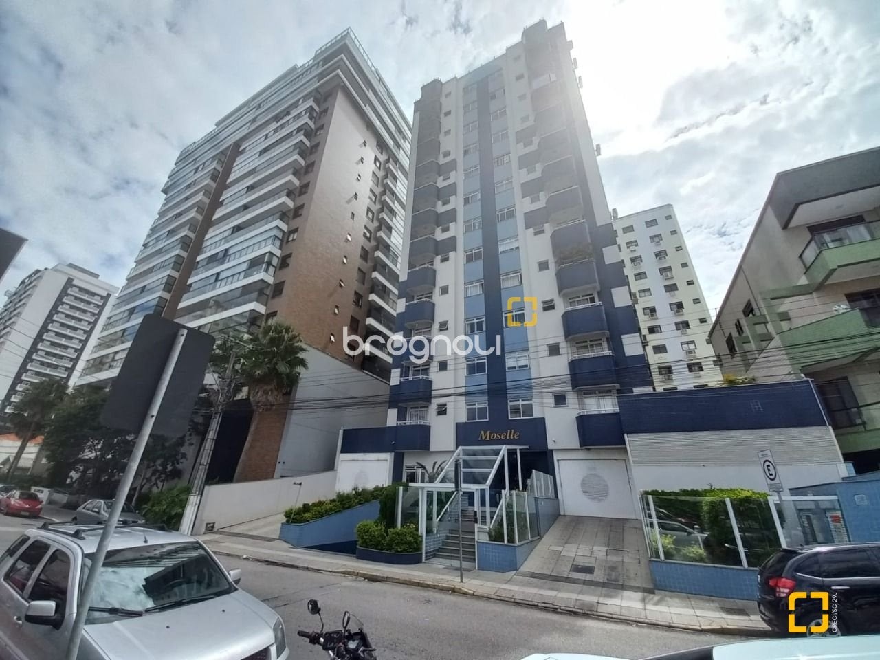 Apartamento à venda em Campinas, São José/SC — foto principal