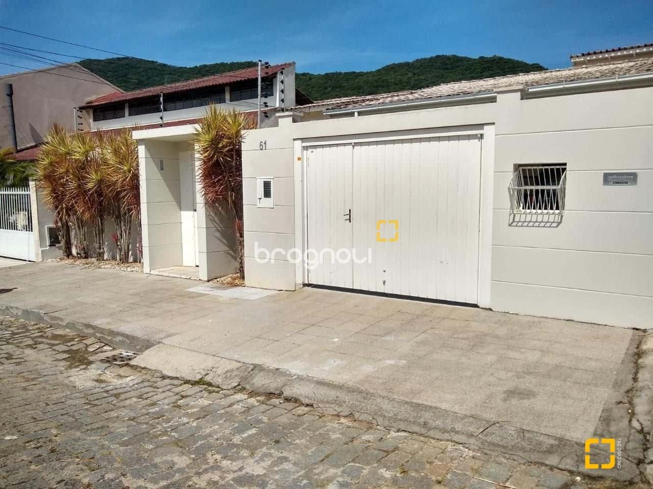 Casa Térrea à Venda - Parque São Jorge, Florianópolis — foto principal