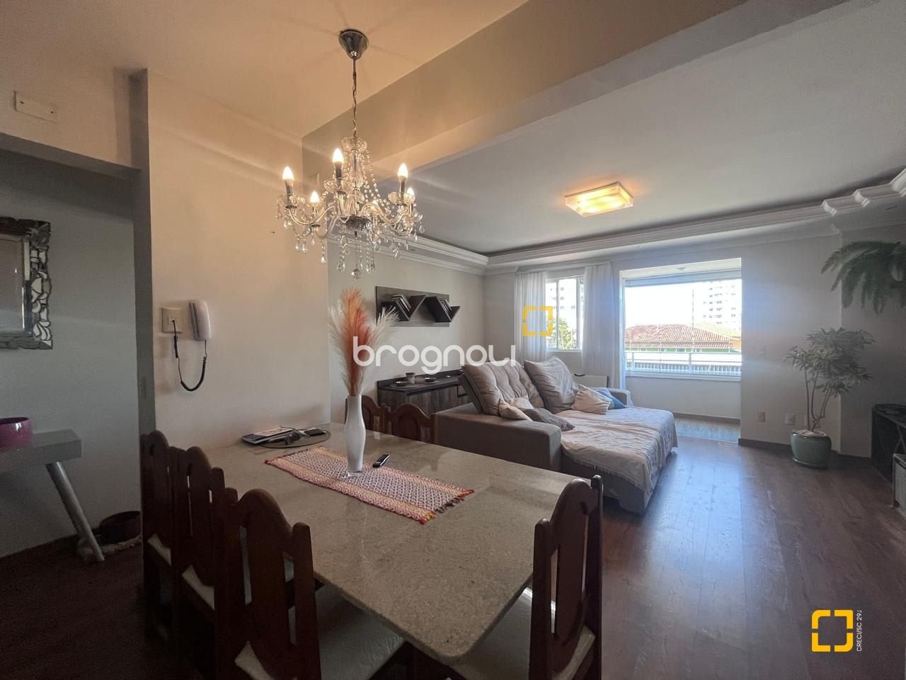 Apartamento à venda em Kobrasol, São José/SC — foto principal