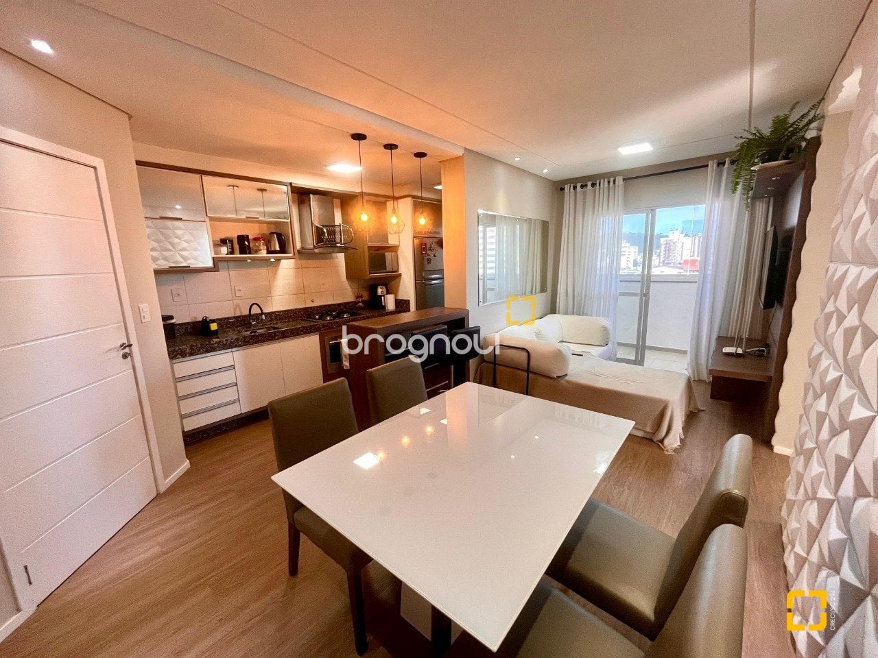 Apartamento à venda em Barreiros, São José/SC — foto principal