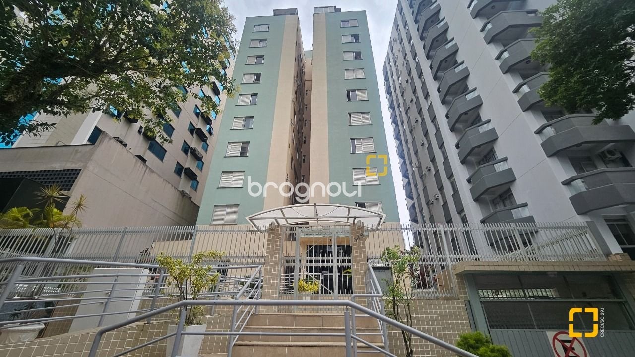 Apartamento à venda em Centro, Florianópolis/SC — foto principal