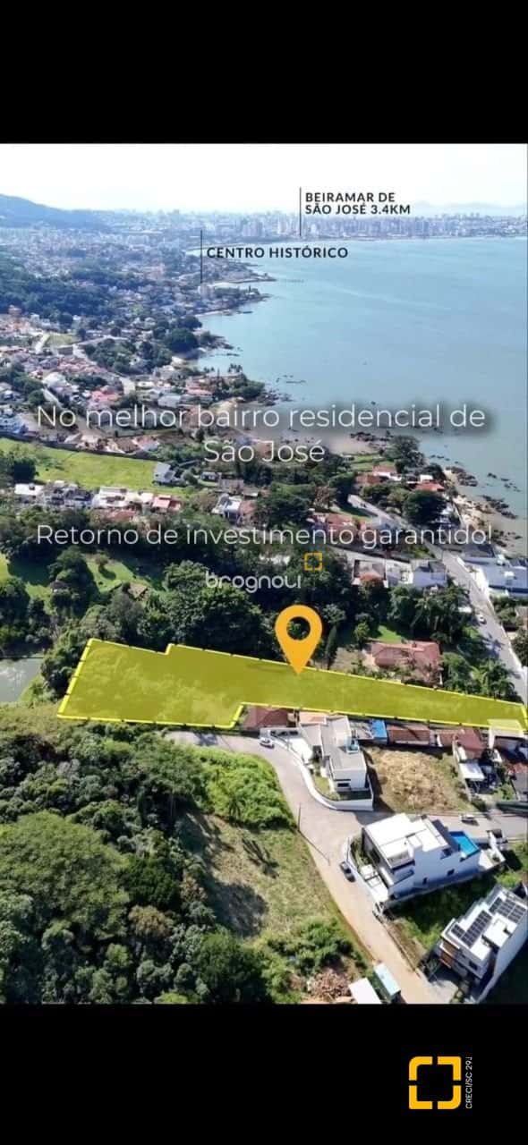 Terreno vista mar comercial e residencial com área de 4.214 m² em Ponta De Baixo, São José — foto principal