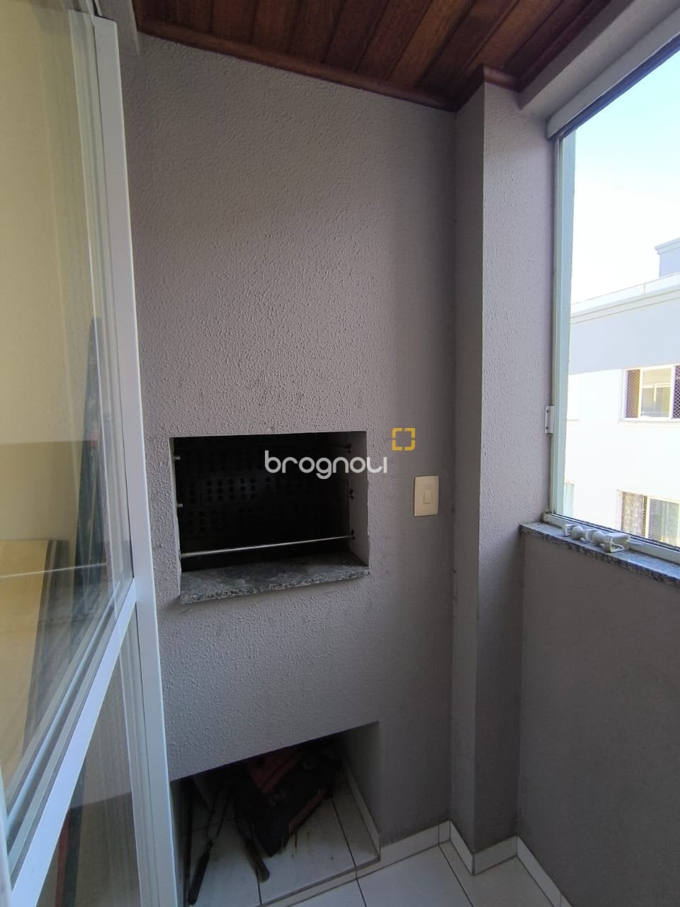 Apartamento à venda em Areias, São José/SC — foto principal