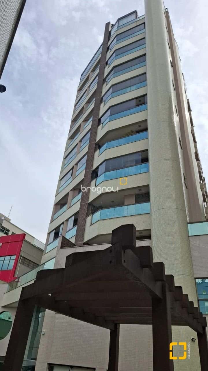 Apartamento-Garden semi mobiliado 2 Suítes e 2 vagas na Trindade — foto principal