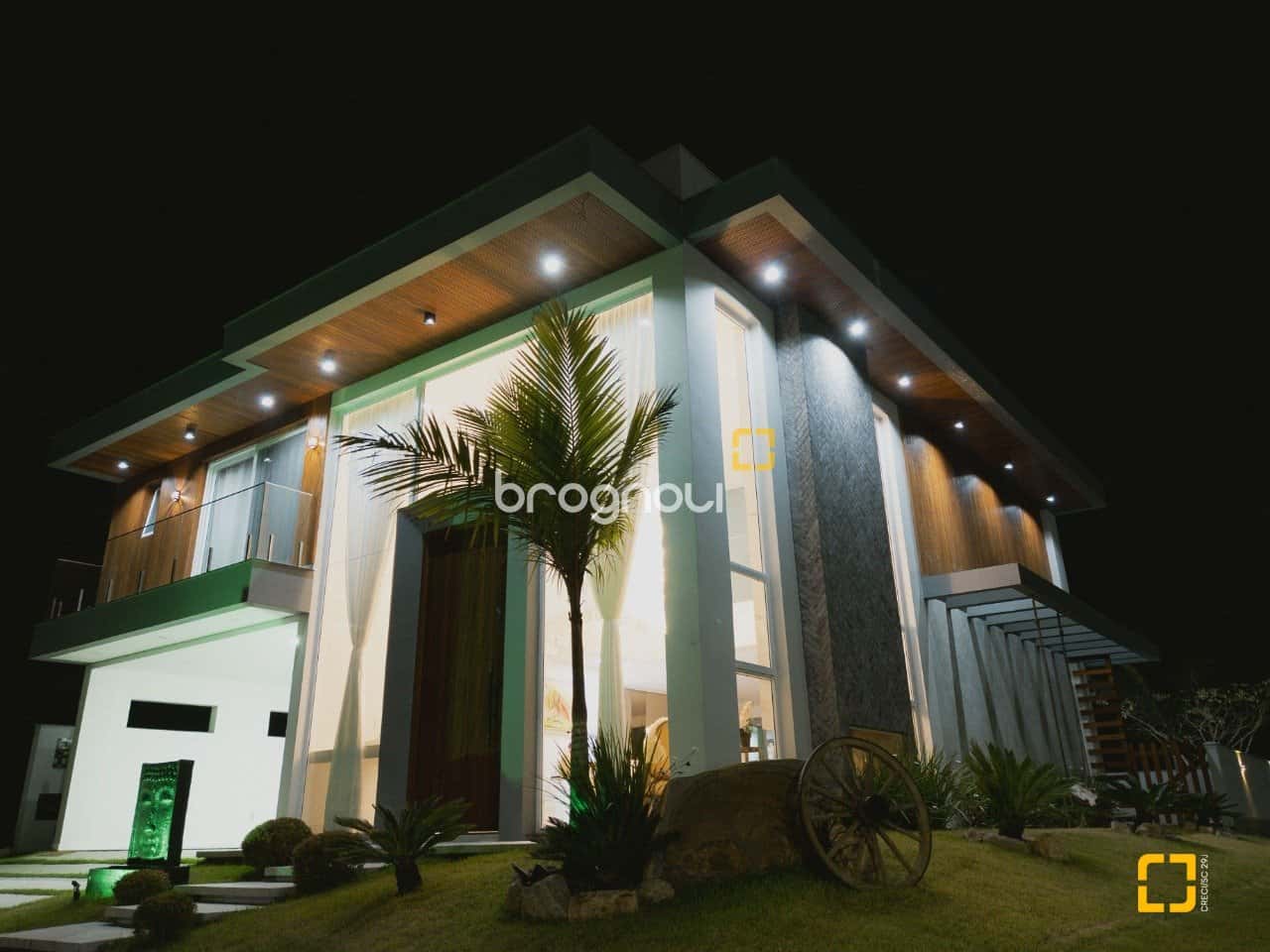 Casa em Condomínio, com 411m², 5 dormitórios, 4 vagas, no bairro Ratones em Florianópolis — foto principal