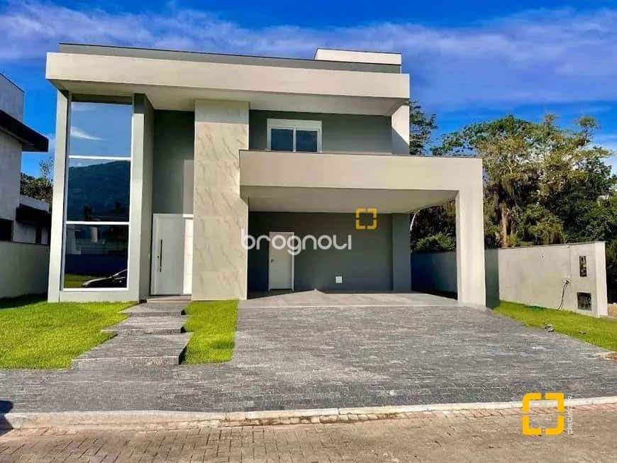 Casa em Condomínio com 266m², 3 Dormitórios, 2 vagas, no bairro Ratones em Florianópolis — foto principal