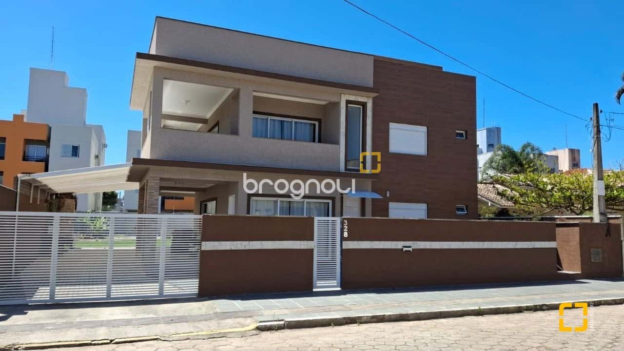 Ampla casa no Canto das Gaivotas - Praia dos Ingleses — foto principal