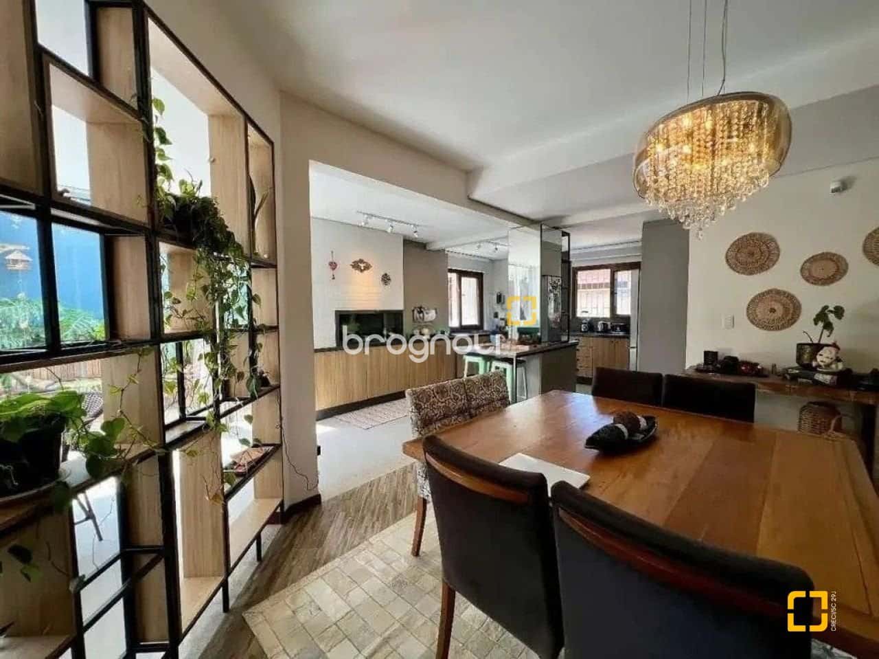 Brognoli Vende - Casa Moderna no Sambaqui — foto principal