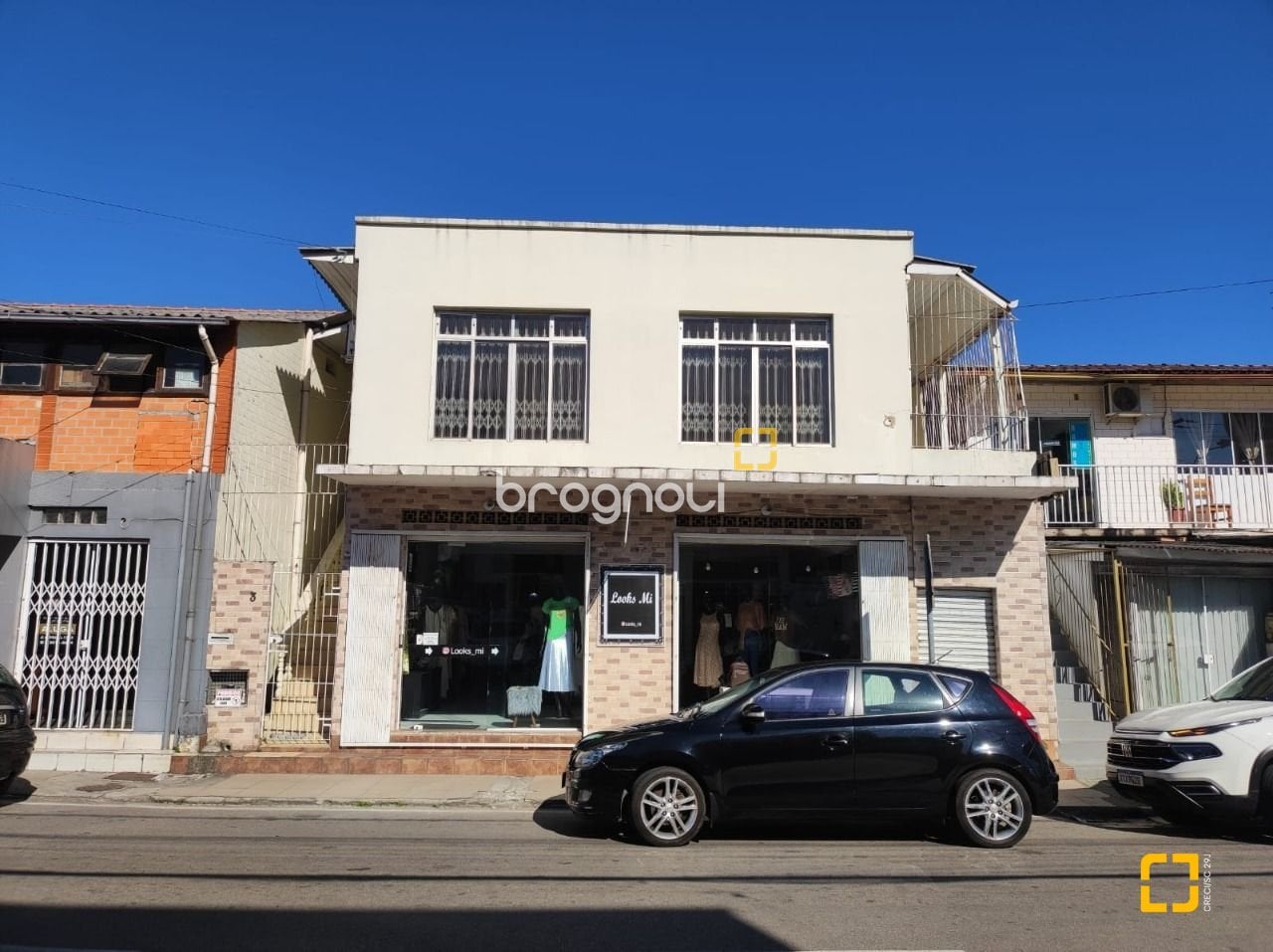 Prédio à venda em Barreiros, São José/SC — foto principal